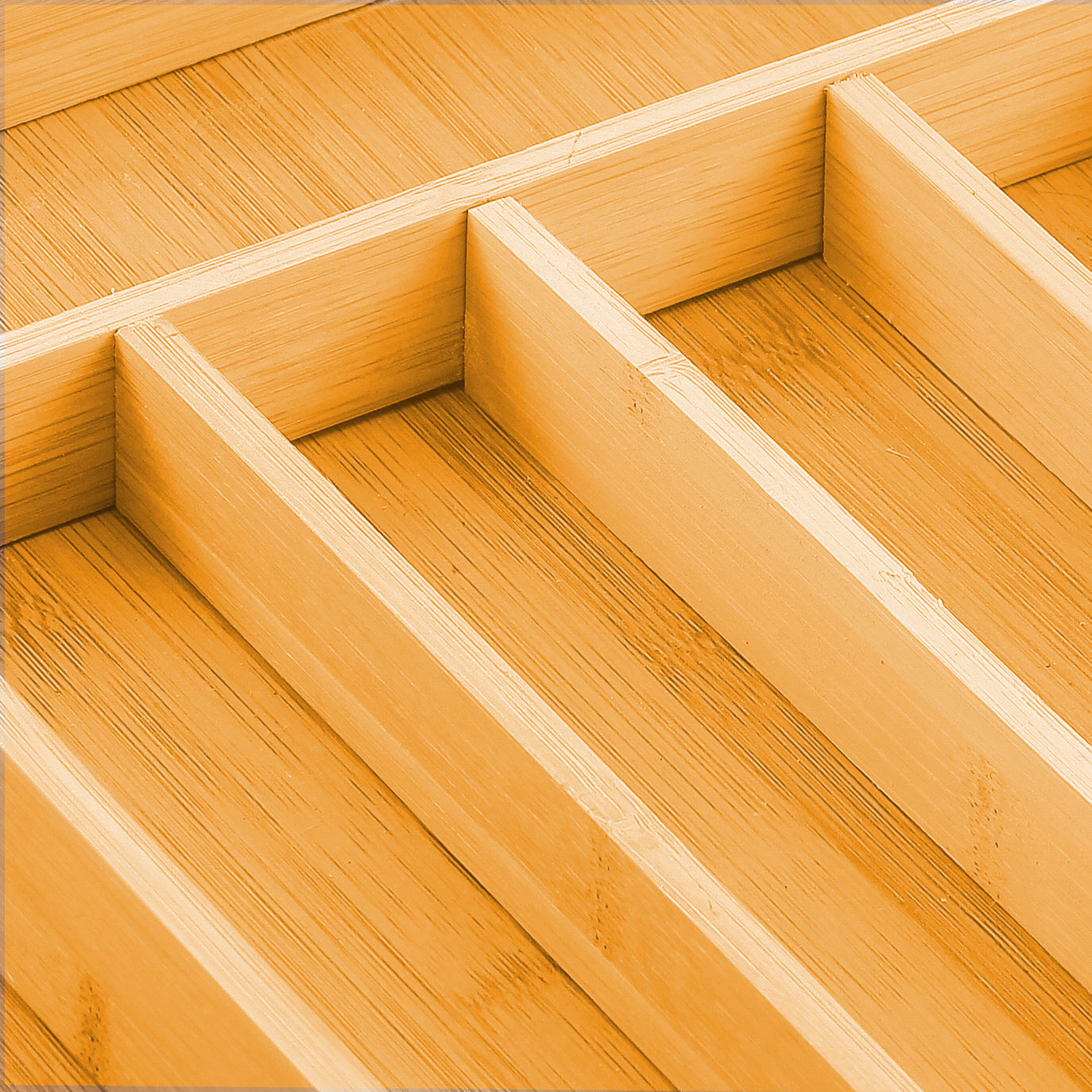 Expandable Bamboo Drawer Organiser – 7-Compartment Cutlery Tray with Knife Block (37.5 × 33.5 cm)